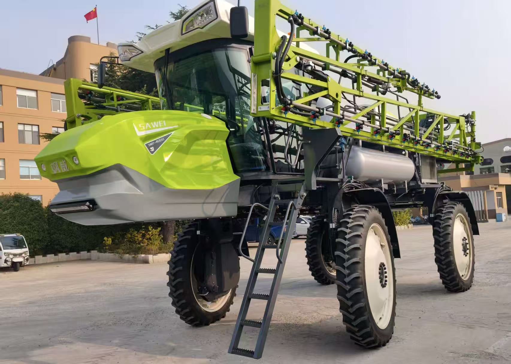 Self-propelled sprayer 3WPZ-4000B